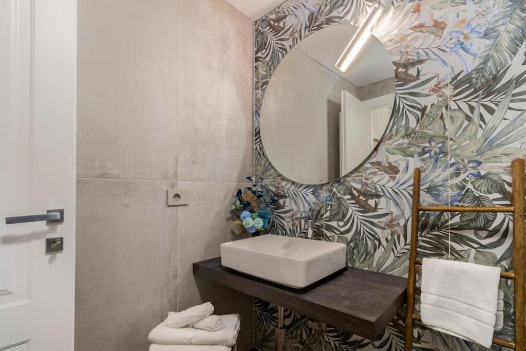 トリノPiazza San Carlo Elegante Loft In Centro - Wi-Fiアパートメント エクステリア 写真